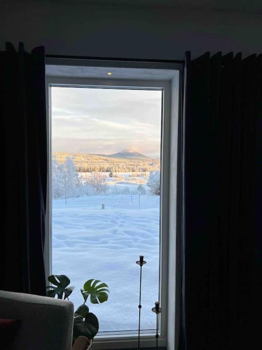 Fint Hus Naera Jaervsoebackenヴィラ エクステリア 写真